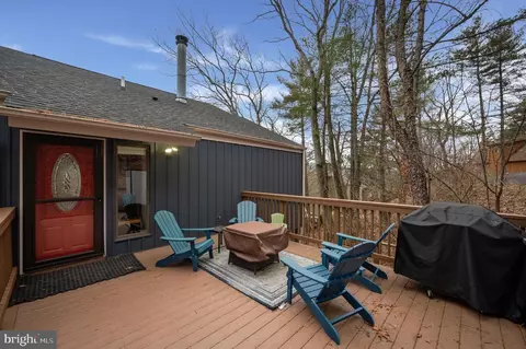 Exterior - 32 Erika Dr, Basye, VA 22810 photo 11 of 11