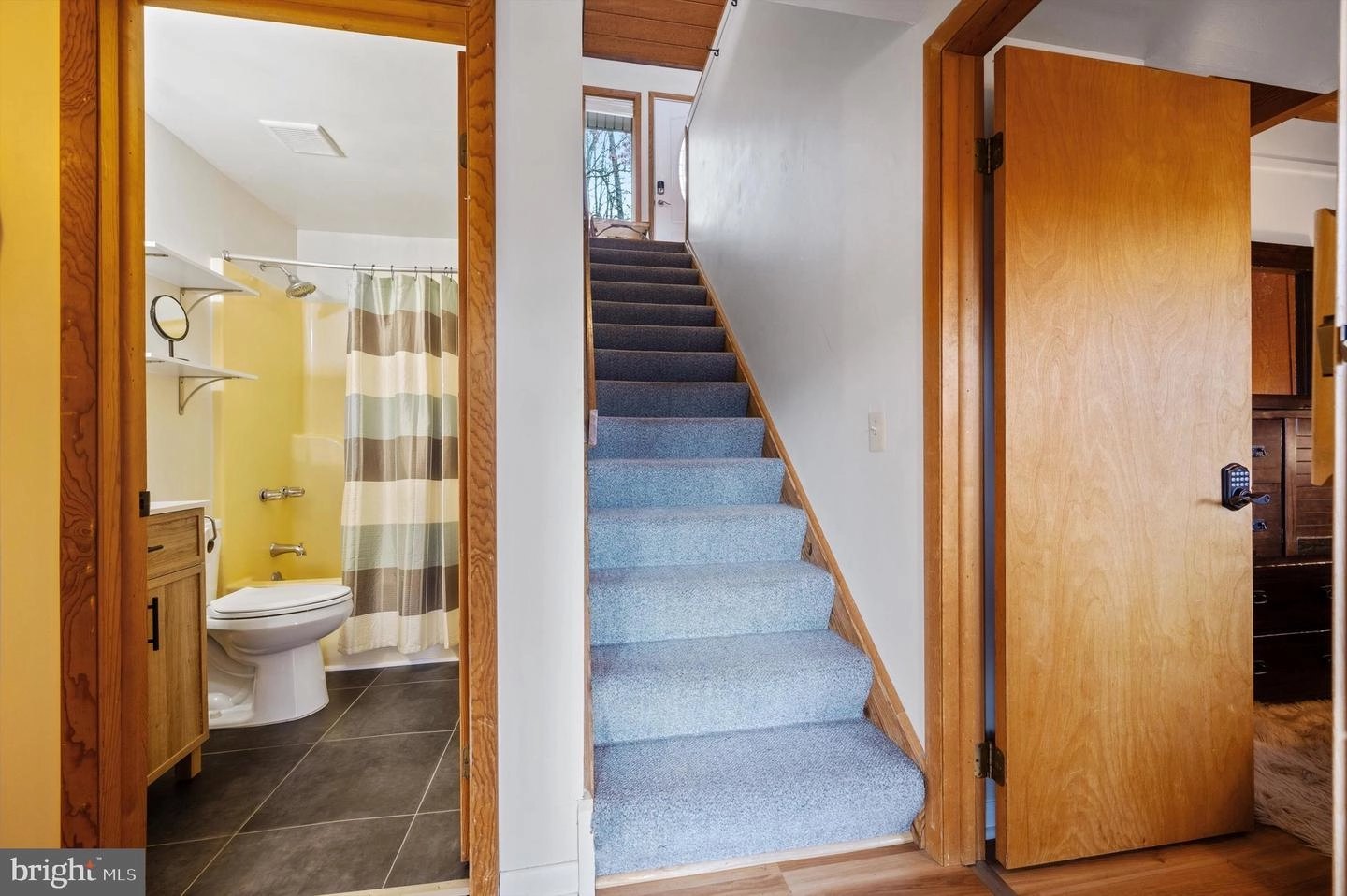 Entry Way - 32 Erika Dr, Basye, VA 22810 photo 3 of 5