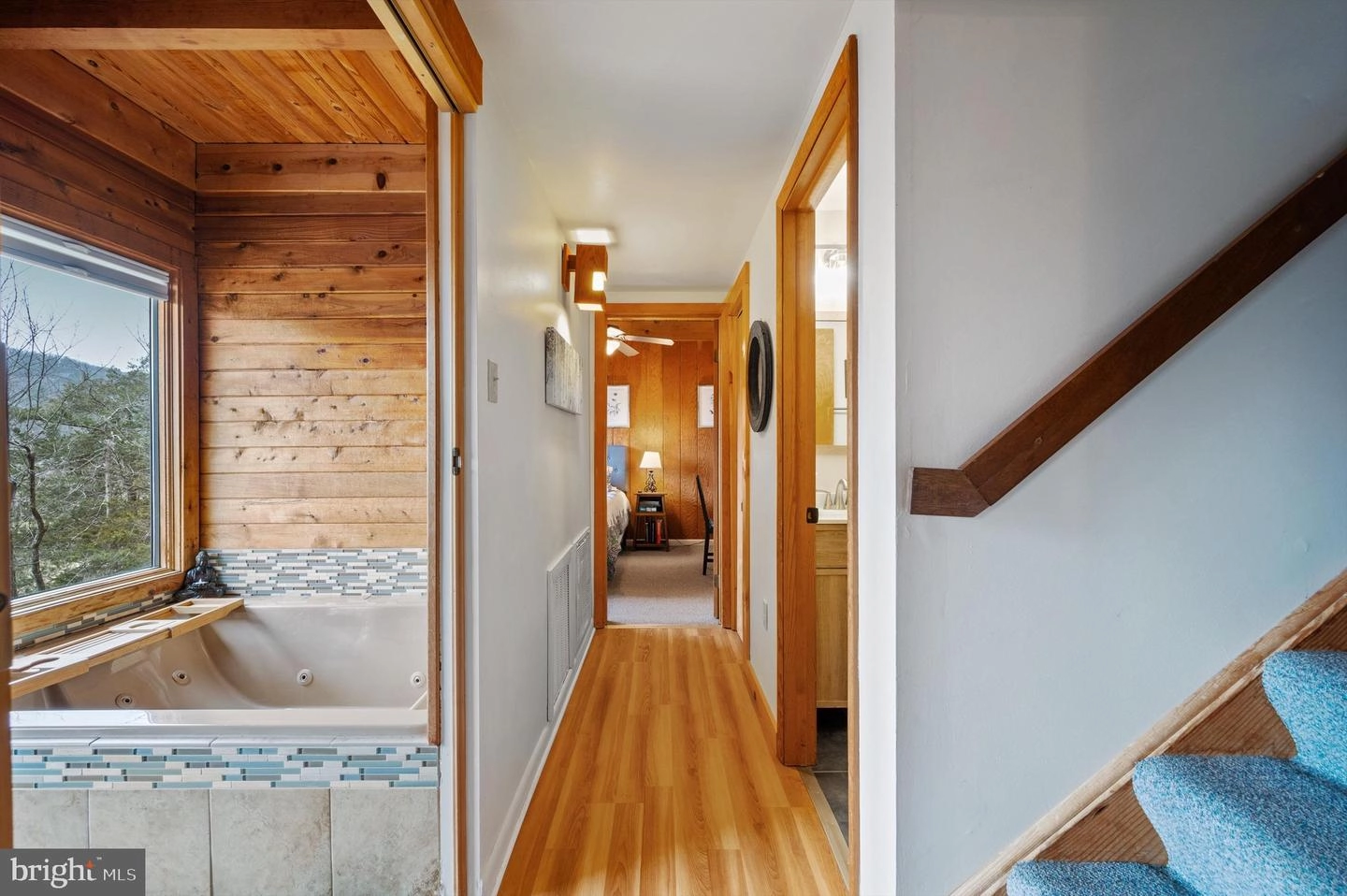 Entry Way - 32 Erika Dr, Basye, VA 22810 photo 4 of 5