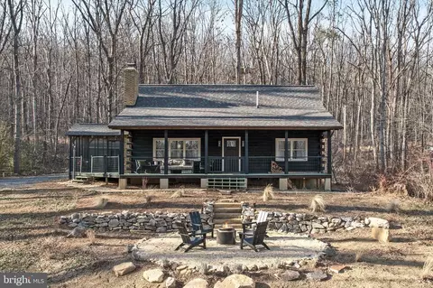 108 Jesse Ln, Strasburg, VA 22657