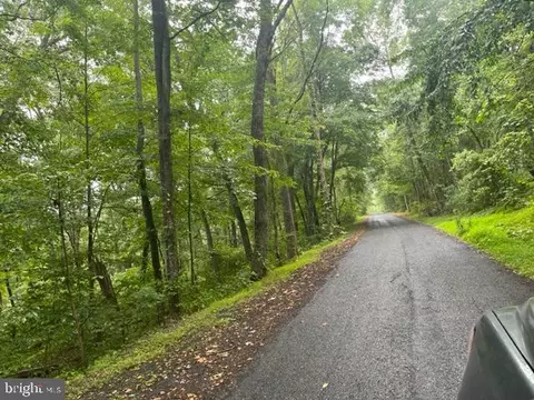 Mulberry Lane, Basye, VA 22810 photo 3