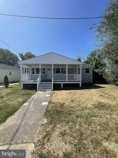 243 Stonewall St, Strasburg, VA 22657