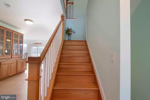 Entry Way - 1232 Lee Rd, Basye, VA 22810 photo 7 of 11