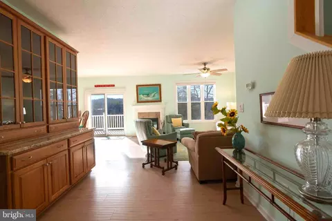 Entry Way - 1232 Lee Rd, Basye, VA 22810 photo 3 of 11