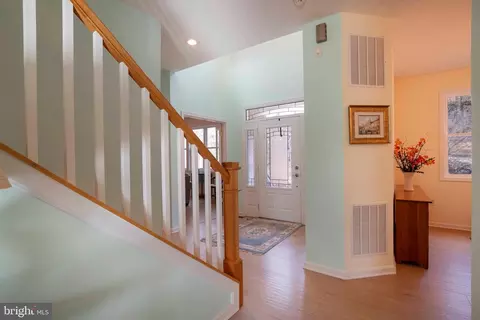 Entry Way - 1232 Lee Rd, Basye, VA 22810 photo 4 of 11