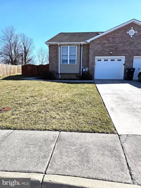 319 Lora Dr, Woodstock, VA 22664