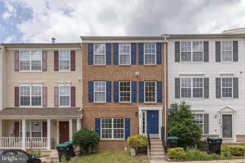 105 Cannon Ct, Strasburg, VA 22657