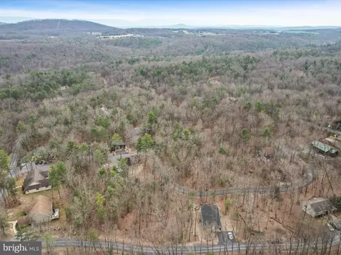 Ironwood Road, Basye, VA 22810