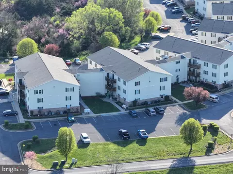 65 B8 Hailey Ln, Strasburg, VA 22657