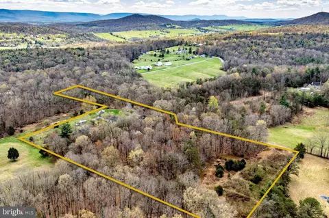 View/Area - 84 Barrick Ln, Mount Jackson, VA 22842 photo 7 of 8