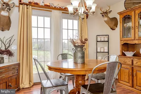 Dining - 84 Barrick Ln, Mount Jackson, VA 22842 photo 2 of 2