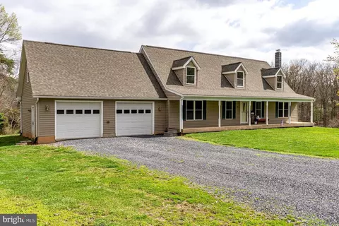 Exterior - 84 Barrick Ln, Mount Jackson, VA 22842 photo 3 of 7