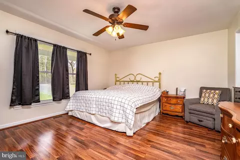 Bedroom - 84 Barrick Ln, Mount Jackson, VA 22842 photo 1 of 6