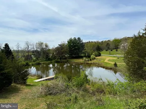 11096 Senedo Rd, Mount Jackson, VA 22842 photo 2