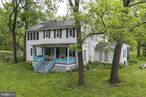 3909 Stoney Creek Rd, Edinburg, VA 22824