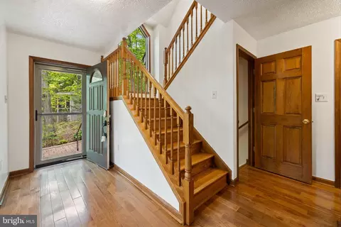 Entry Way - 155 Connie, Basye, VA 22810 photo 1 of 3