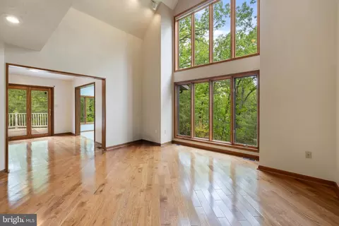 Living - 155 Connie, Basye, VA 22810 photo 1 of 5