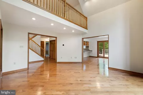 Living - 155 Connie, Basye, VA 22810 photo 3 of 5