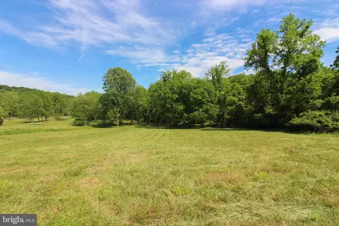 Dodson Road, Mount Jackson, VA 22842