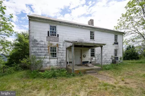 5143 S Middle Rd, Mount Jackson, VA 22842 photo 2