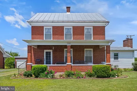 10321 Old Valley Pike, Mount Jackson, VA 22842