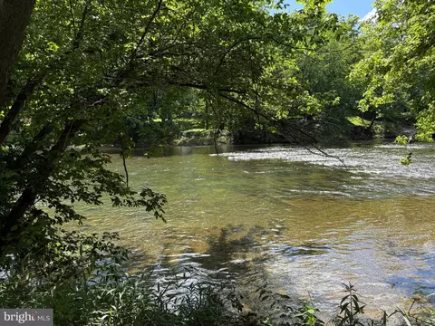 Bear Paw Road, Maurertown, VA 22644