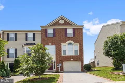 180 Oxbow Dr, Strasburg, VA 22657