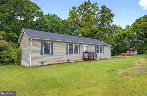 4767 S Ox Rd, Edinburg, VA 22824