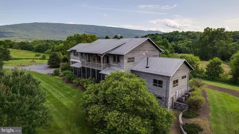 500 Log Cabin Ln, New Market, VA 22844