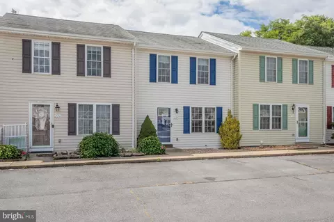 224 Kadies Ln, Edinburg, VA 22824