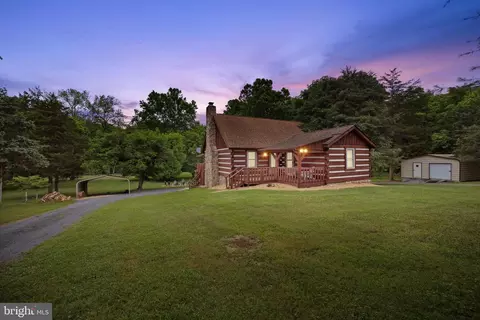 711 Indian Camp Trl, Maurertown, VA 22644