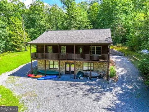 1234 Mine Mountain Ln, Fort Valley, VA 22652