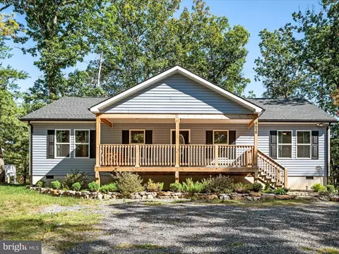 8650 Supinlick Ridge Rd, Mount Jackson, VA 22842