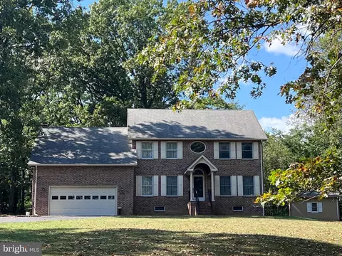 123 Oak Hill Dr, Woodstock, VA 22664