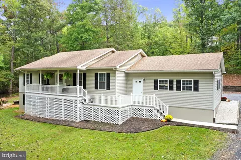 2726 Cave Ridge Rd, Mount Jackson, VA 22842