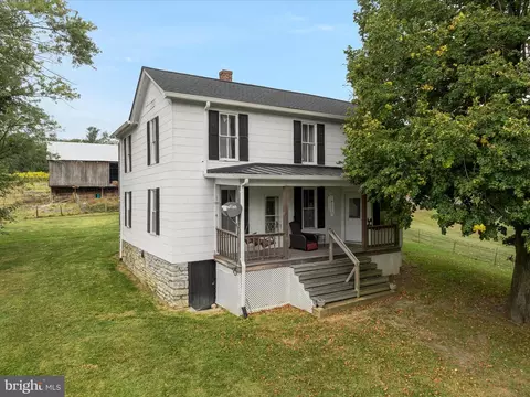 809 Brook Creek Rd, Toms Brook, VA 22660