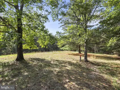 003 Mountain Slope Ln, Fort Valley, VA 22652