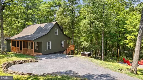 Exterior - 203 Beech Rd, Mount Jackson, VA 22842 photo 5 of 7