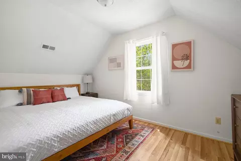Bedroom - 203 Beech Rd, Mount Jackson, VA 22842 photo 1 of 10