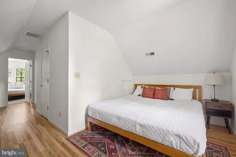 Bedroom - 203 Beech Rd, Mount Jackson, VA 22842 photo 3 of 10