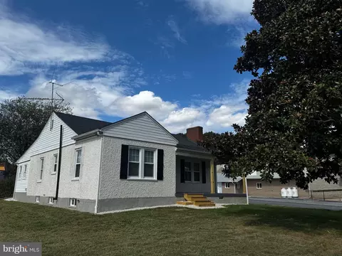 Other - 121 Center St, Mount Jackson, VA 22842 photo 4 of 22