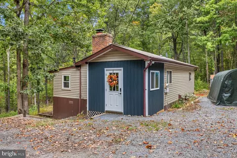 55 Mountain Top Ln, New Market, VA 22844