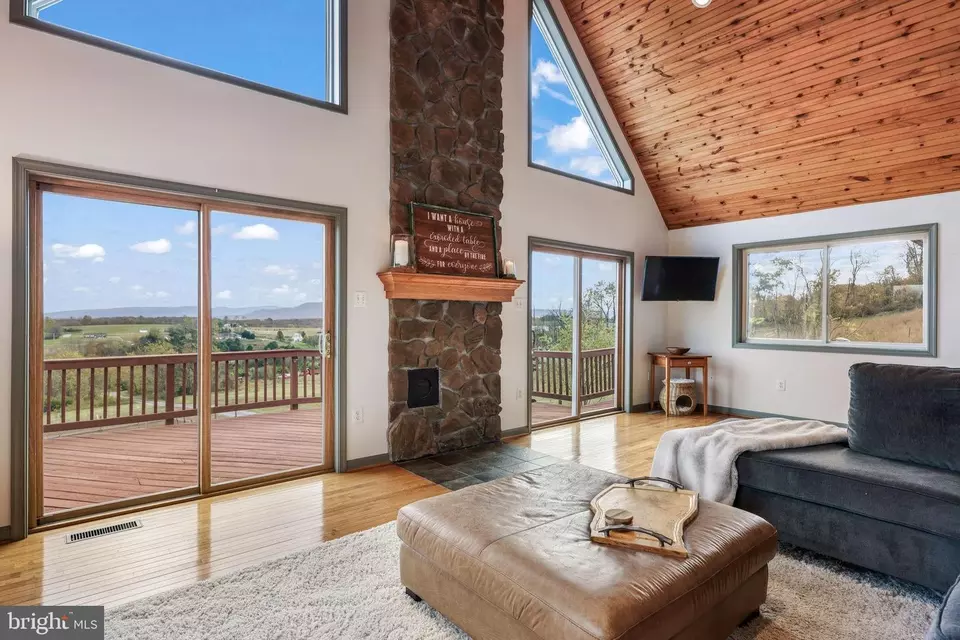 Other - 384 Lindamood Ln, Strasburg, VA 22641 photo 1 of 17