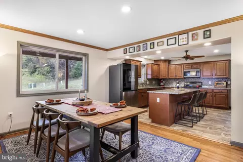 Dining - 384 Lindamood Ln, Strasburg, VA 22641 photo 1 of 2