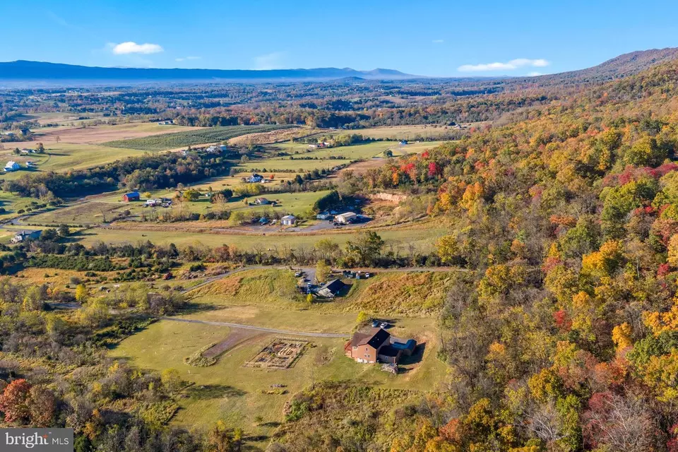 Other - 384 Lindamood Ln, Strasburg, VA 22641 photo 2 of 17