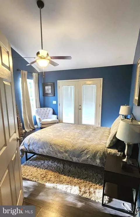 Bedroom - 1112 Lee Rd, Basye, VA 22810 photo 1 of 12