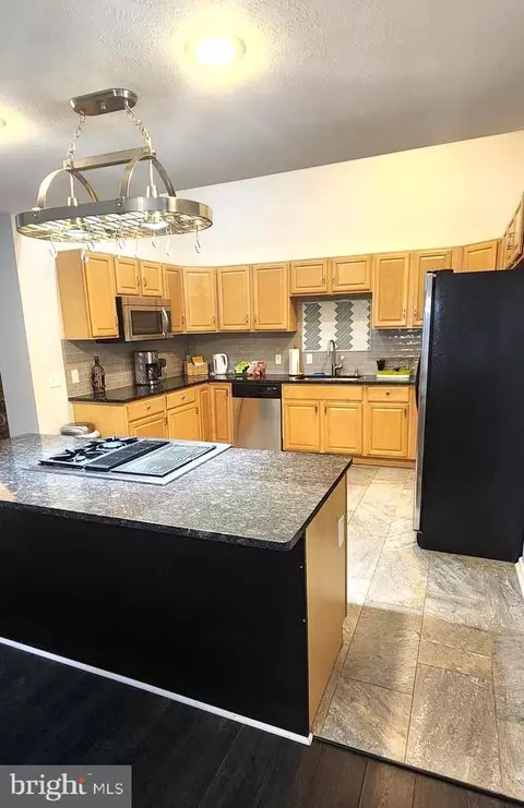 Kitchen - 1112 Lee Rd, Basye, VA 22810 photo 3 of 9