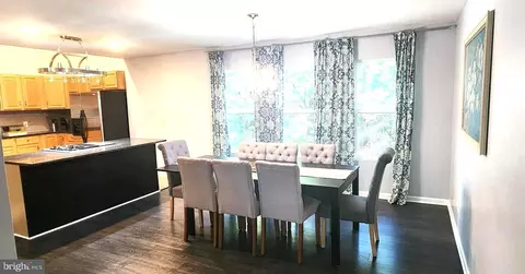 Dining - 1112 Lee Rd, Basye, VA 22810 photo 3 of 4