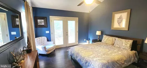 Bedroom - 1112 Lee Rd, Basye, VA 22810 photo 2 of 12