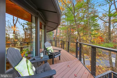 Exterior - 103 Killmon Rd, Basye, VA 22810 photo 8 of 19